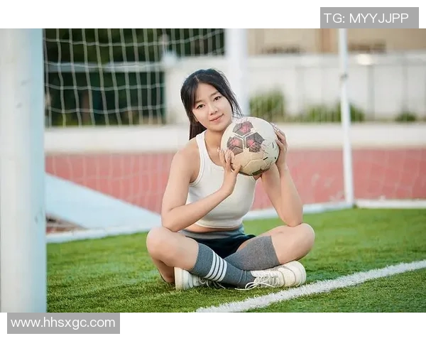 足球宝贝回归绿茵场,助威视频突破百万播放 足球宝贝回归绿茵场,助威视频突破百万播放